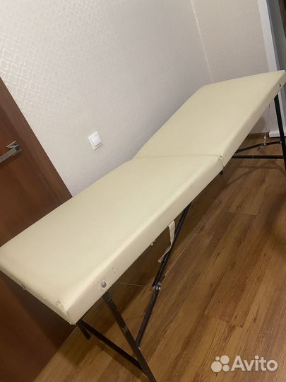 Массажная кушетка