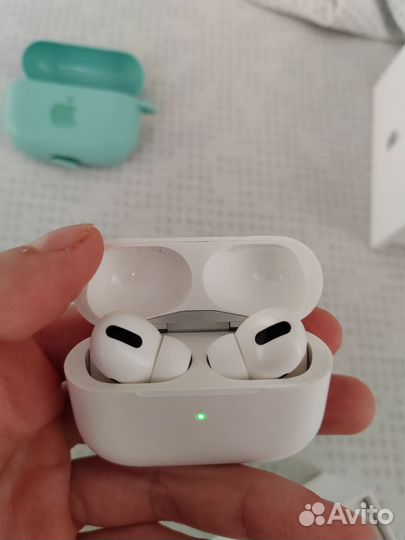 Apple airpods pro