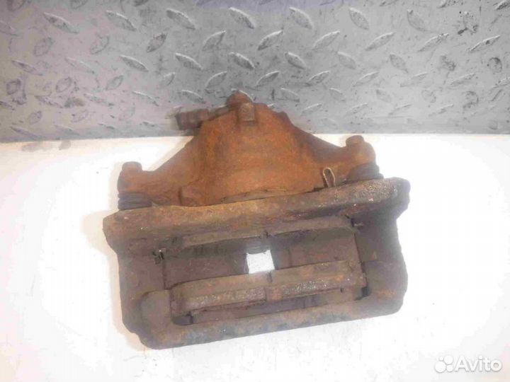 Суппорт передний левый Honda Civic (MA, MB 5HB)