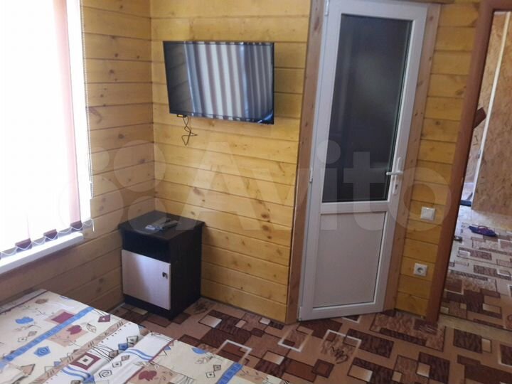 Комната 20 м² в 1-к., 2/2 эт.