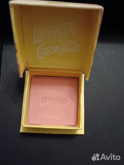 Benefit shellie mini