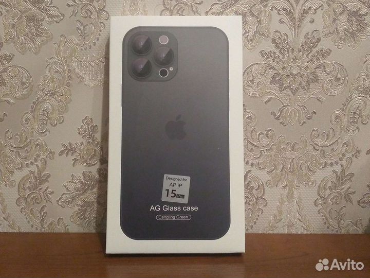 Чехлы на айфон