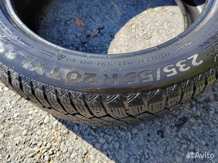 Continental IceContact 2 235/55 R20 105T