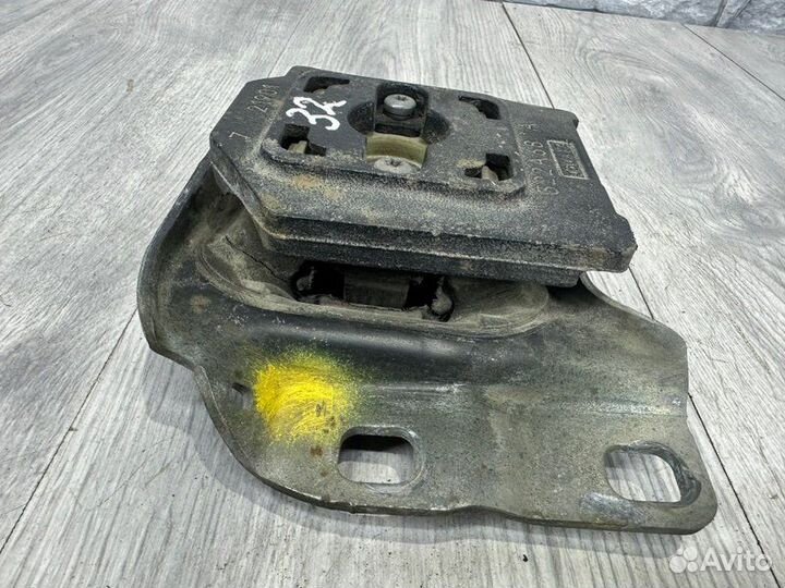 Опора кпп левая Ford Focus 3 pnda 2012