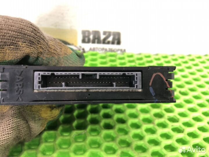 Блок управления парктроником Toyota Camry