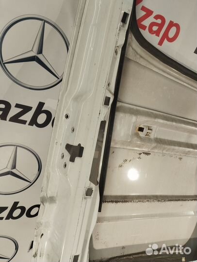 Левая передняя дверь mercedes sprinter