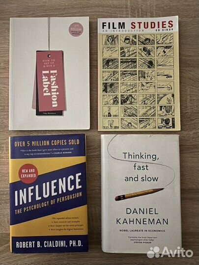 Книги на английском много нон-фикшн