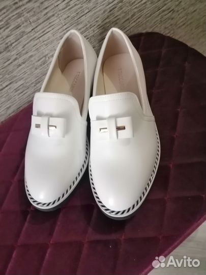 Туфли белые, новые, бренд т. тaccardi, размер 36