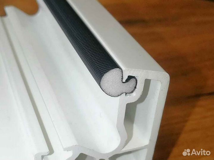 Ремонт окон, уплотнитель Veka RAL3948