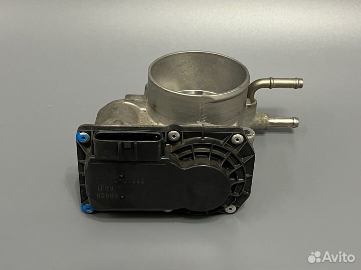 Дроссельная заслонка toyota 220300V040
