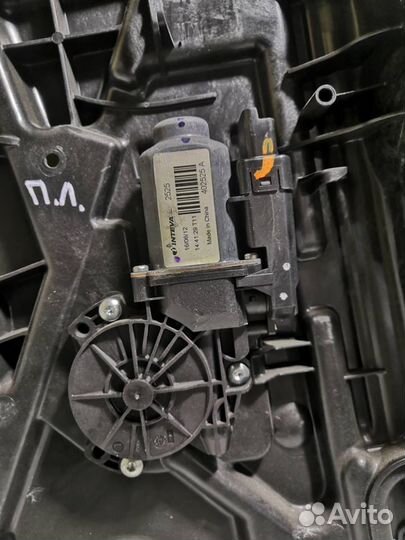 Стеклоподъемник электр. передний левый Киа Оптим