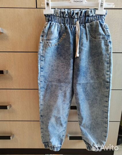 Джинсы для девочки 110