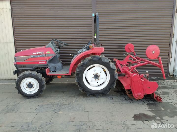 Мини-трактор Mitsubishi MT240, 2015