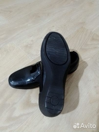 Туфли женские 37 размер новые