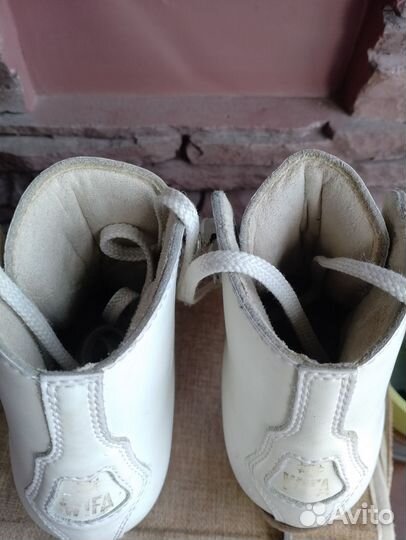 Коньки фигурные wifa 30