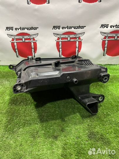 Корпус блока управления двигателем Lexus Is250