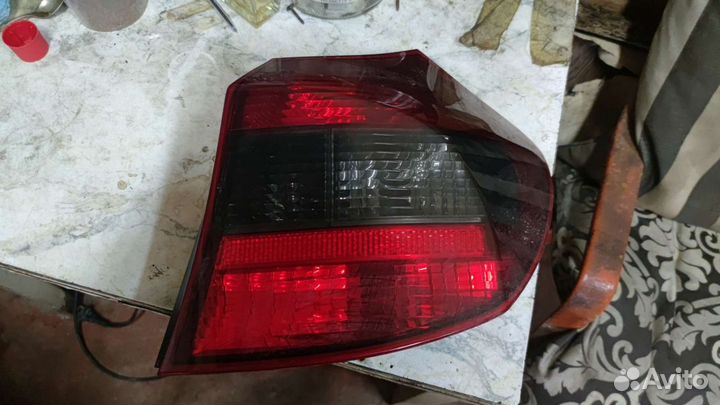 Фонарь задний правый бмв е87 BMW e87