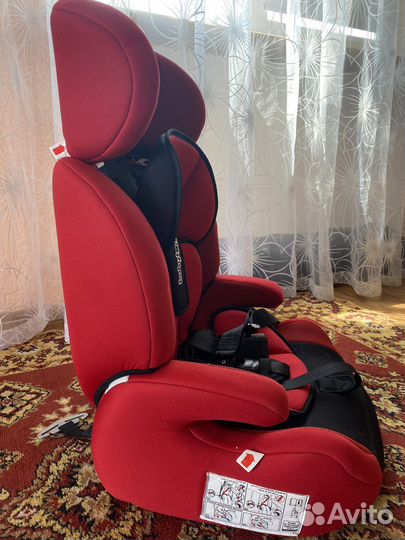 Детское автокресло 15 до 36 кг