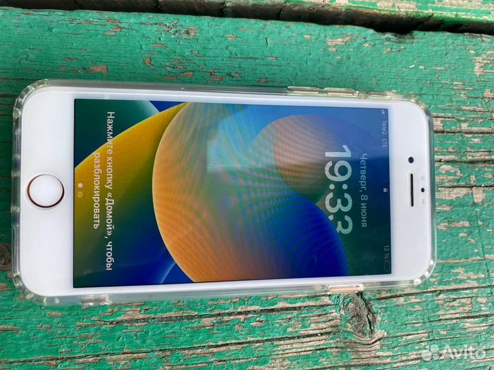 iPhone 8 64gb