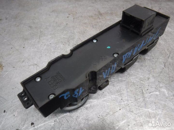 Блок управления стеклоподъемниками Geely Emgrand