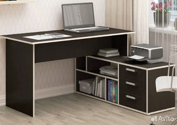 Стол офисный универсальный