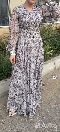 Вечернее платье