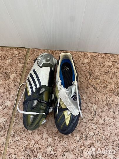 Бутсы adidas predator