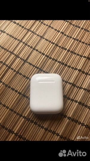 Наушник apple airpods2