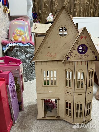 Домик кукольный