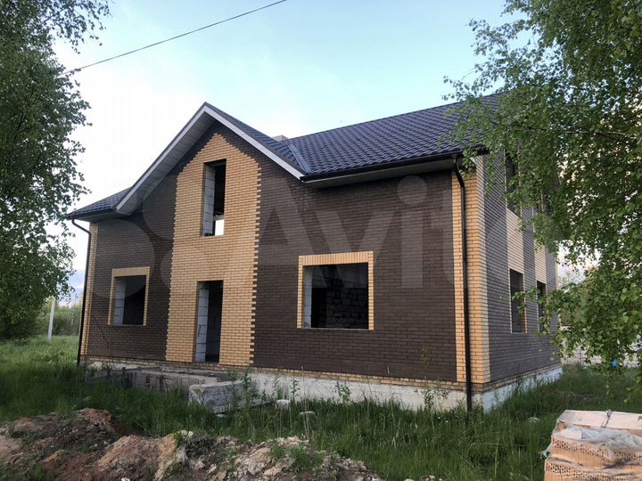 Коттедж 260 м² на участке 21 сот.