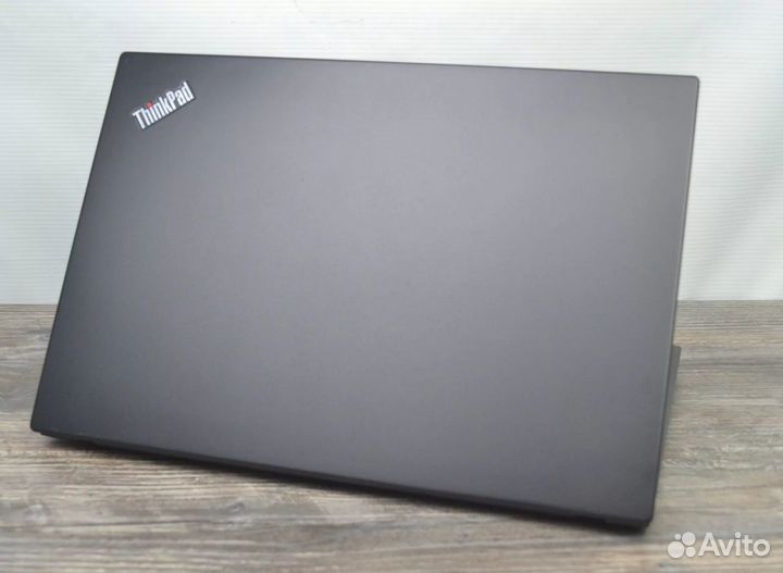 Lenovo ThinkPad T14s gen 1