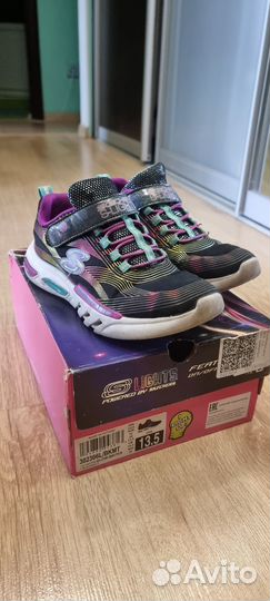 Кроссовки для девочки 31 размер skechers