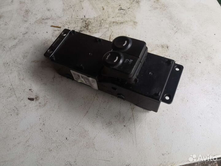 Кнопки стеклоподьемников солярис 1