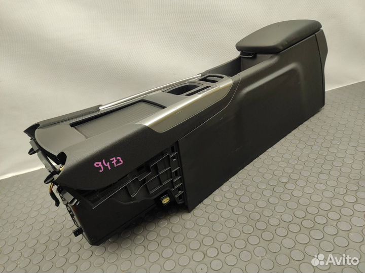 Подлокотник Citroen C4 B7 EP6CDT 1.6 THP 5F02 2011