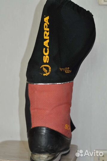 Альпинистские ботинки Scarpa Phantom 8000 (46 EU)