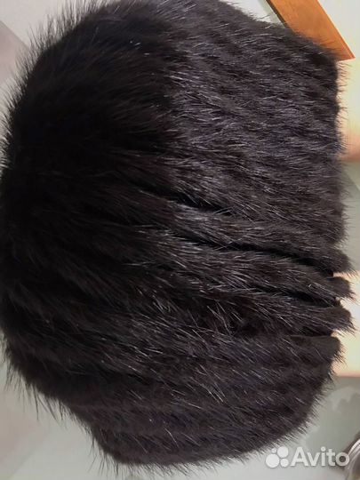 Новая Шапка вязанная с норкой