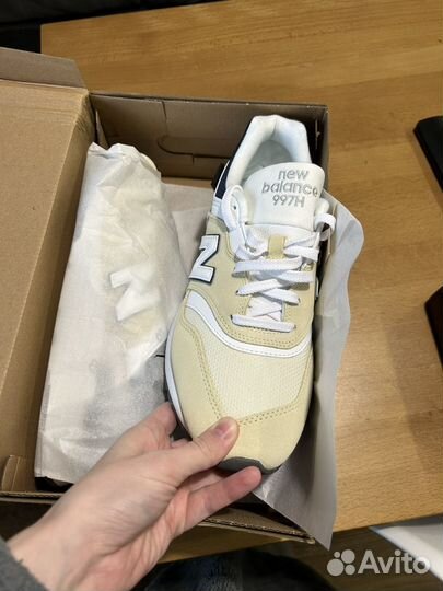 New balance 997h