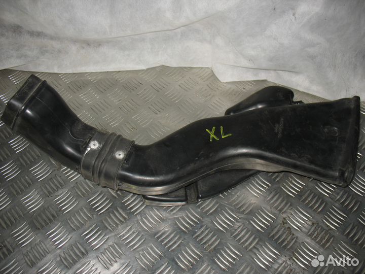 Воздухозаборник Outlander XL CW5W