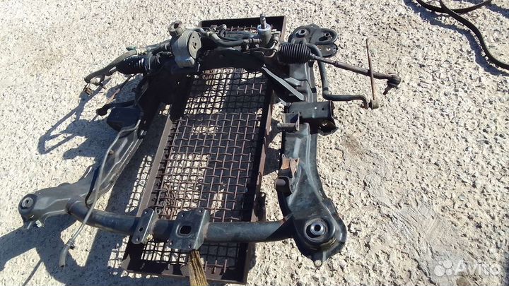 Подрамник Акура MDX