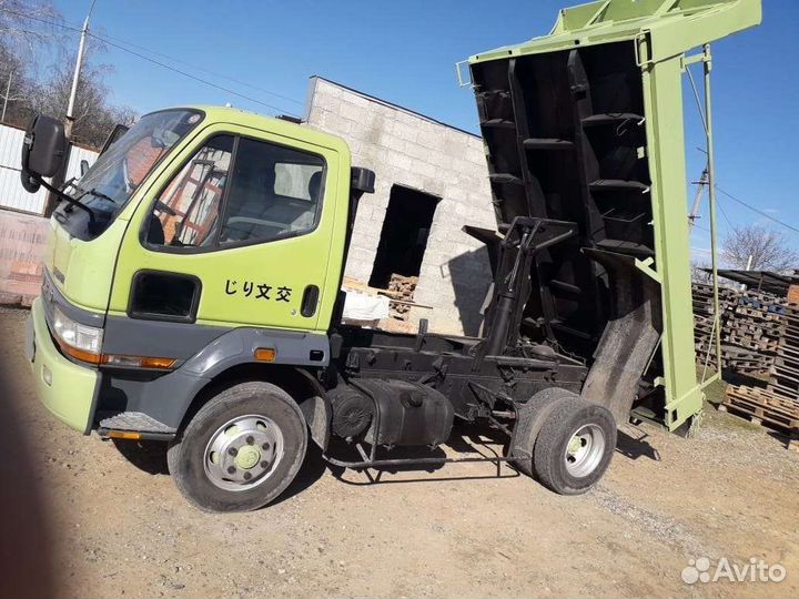 Mitsubishi Fuso Fighter, 1997
