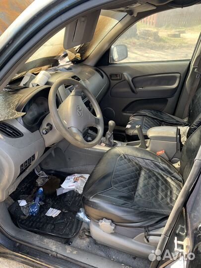 В разборе Chery Tiggo (T11) 2007 гв, 2.4 4G64S4M