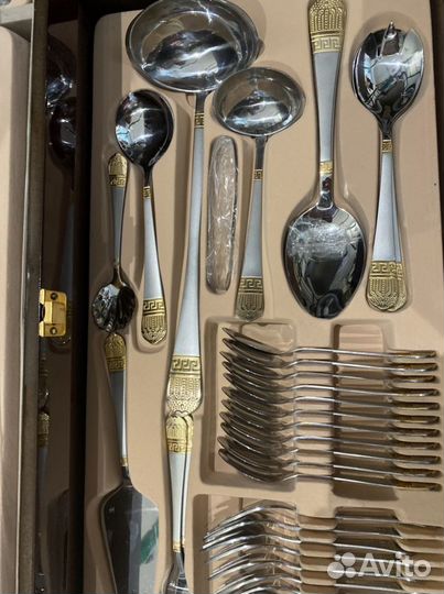 Набор столовых приборов