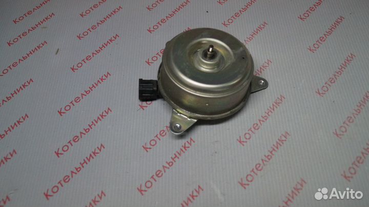 Nissan 21487-EQ30A Моторчик вентилятора охлаждения