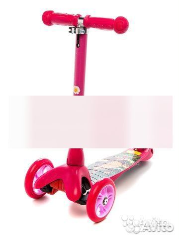 Самокат трехколесный