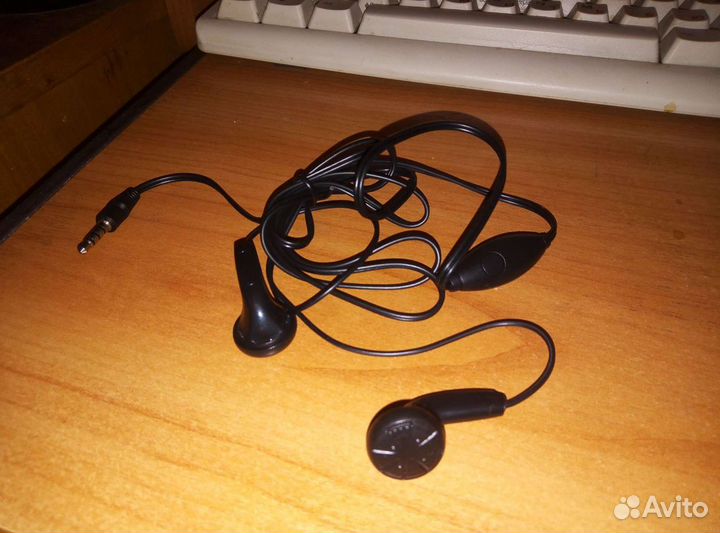 Наушники
