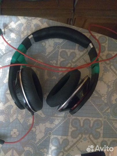Наушники проводные