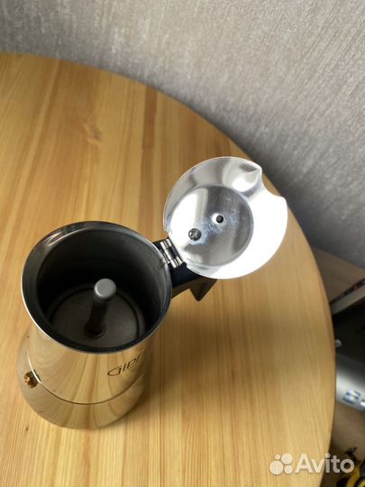 Гейзерная кофеварка gipfel