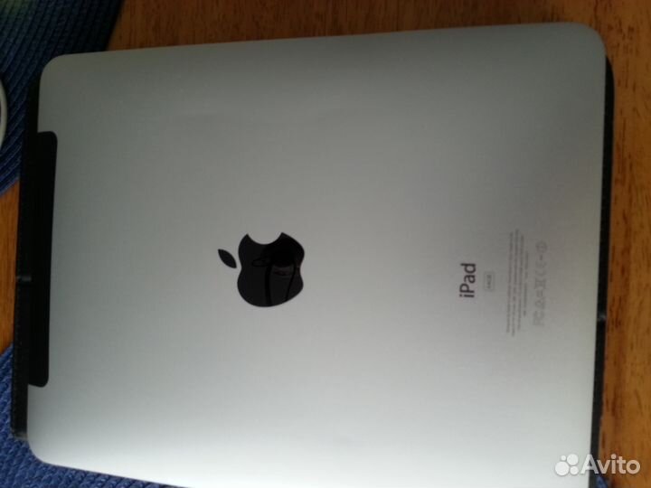 Apple iPad 1 64Gb wifi 3g sim