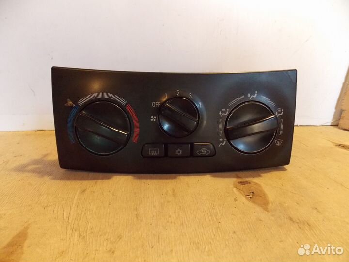 Блок управления печкой Mitsubishi Space Star Рест