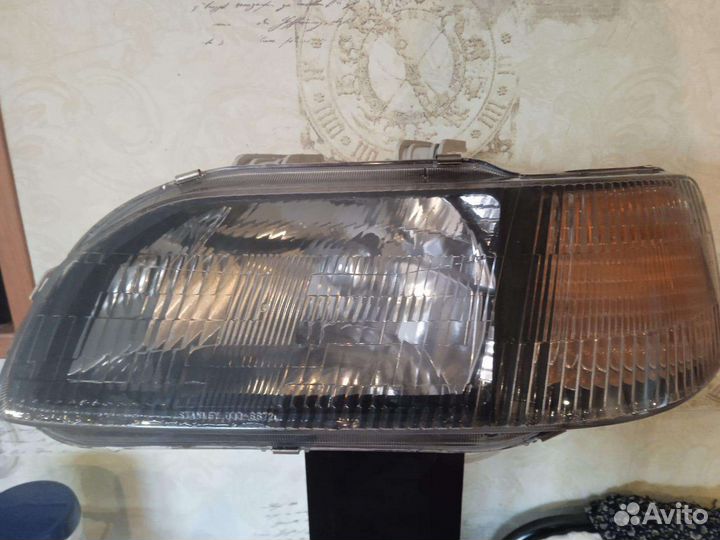 Фара Хонда domani